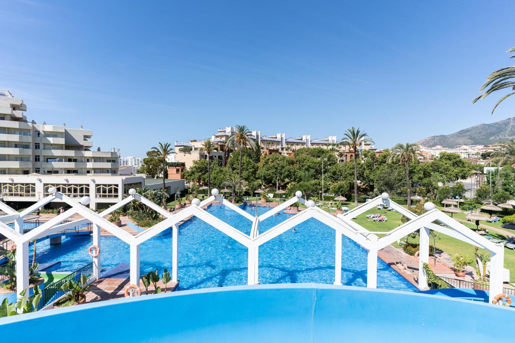 Monko Zanzibar Apartment Benalmadena Bagian luar foto