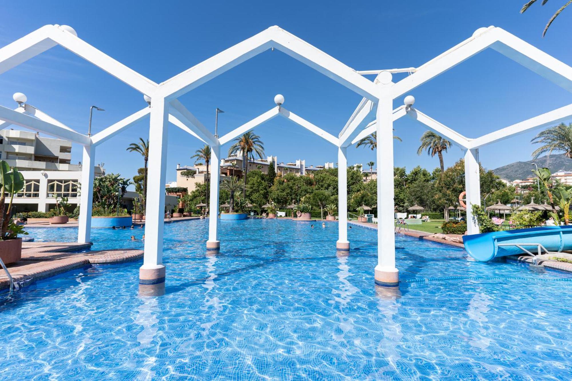 Monko Zanzibar Apartment Benalmadena Bagian luar foto